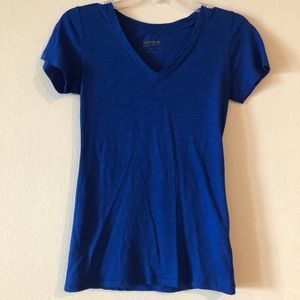 Royal blue v-neck t-shirt